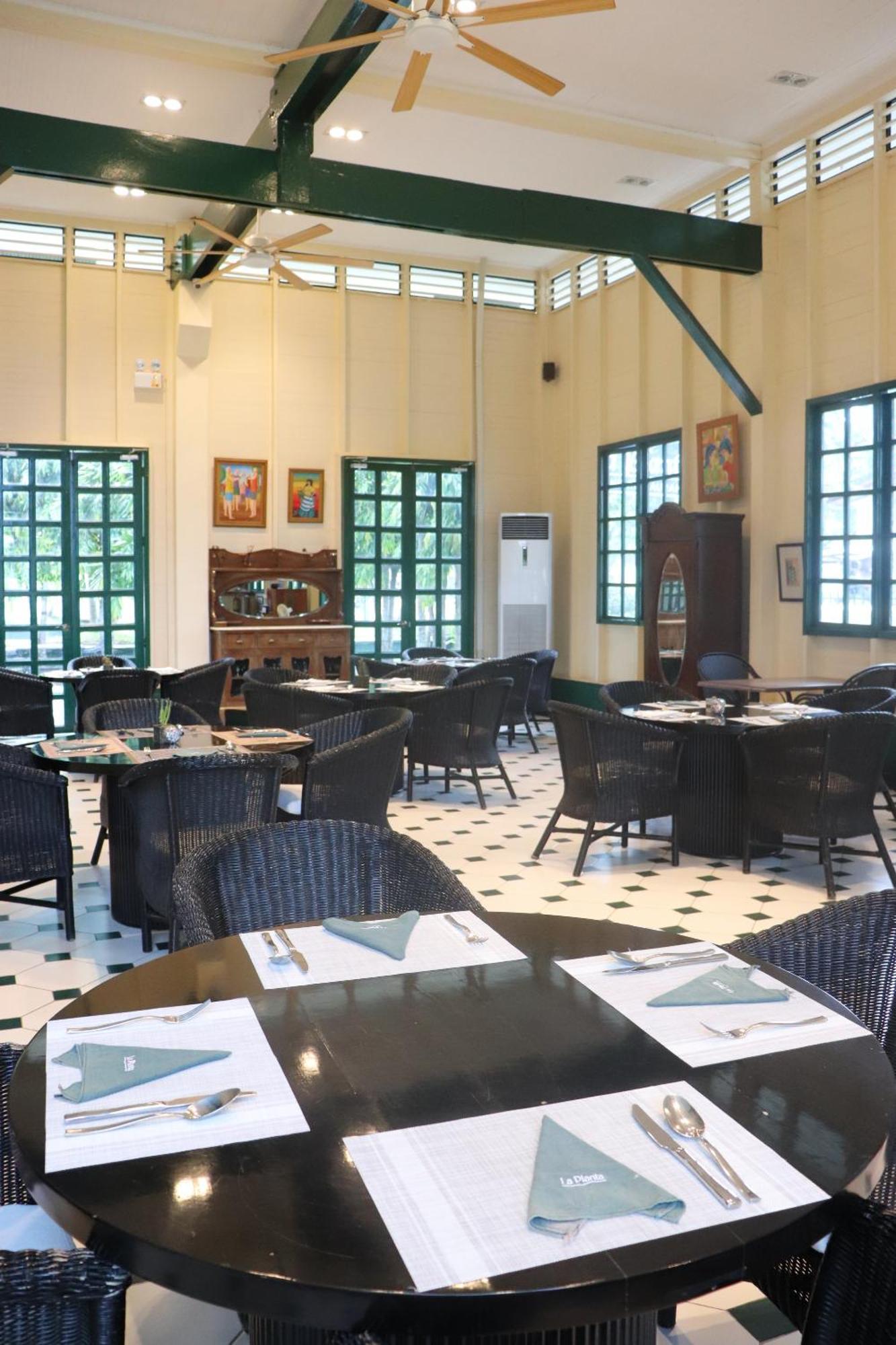 La Planta Hotel And Restaurant, Inc. Bais Ngoại thất bức ảnh