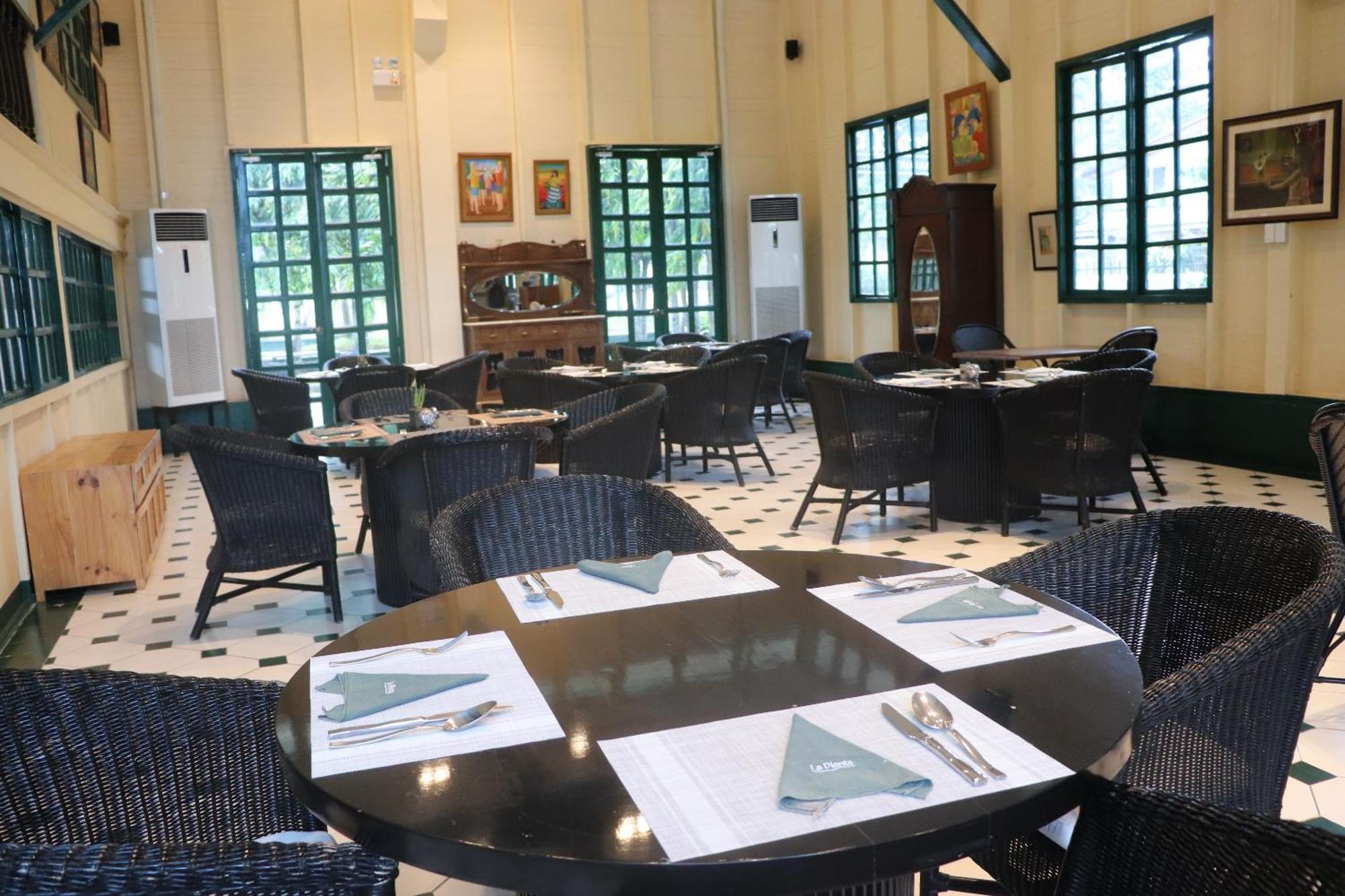 La Planta Hotel And Restaurant, Inc. Bais Ngoại thất bức ảnh