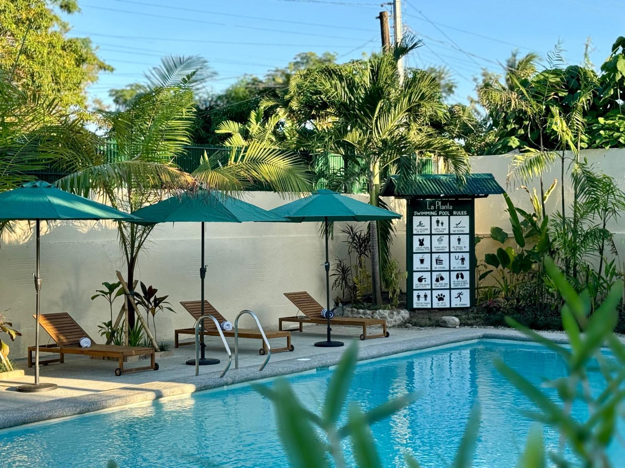 La Planta Hotel And Restaurant, Inc. Bais Ngoại thất bức ảnh