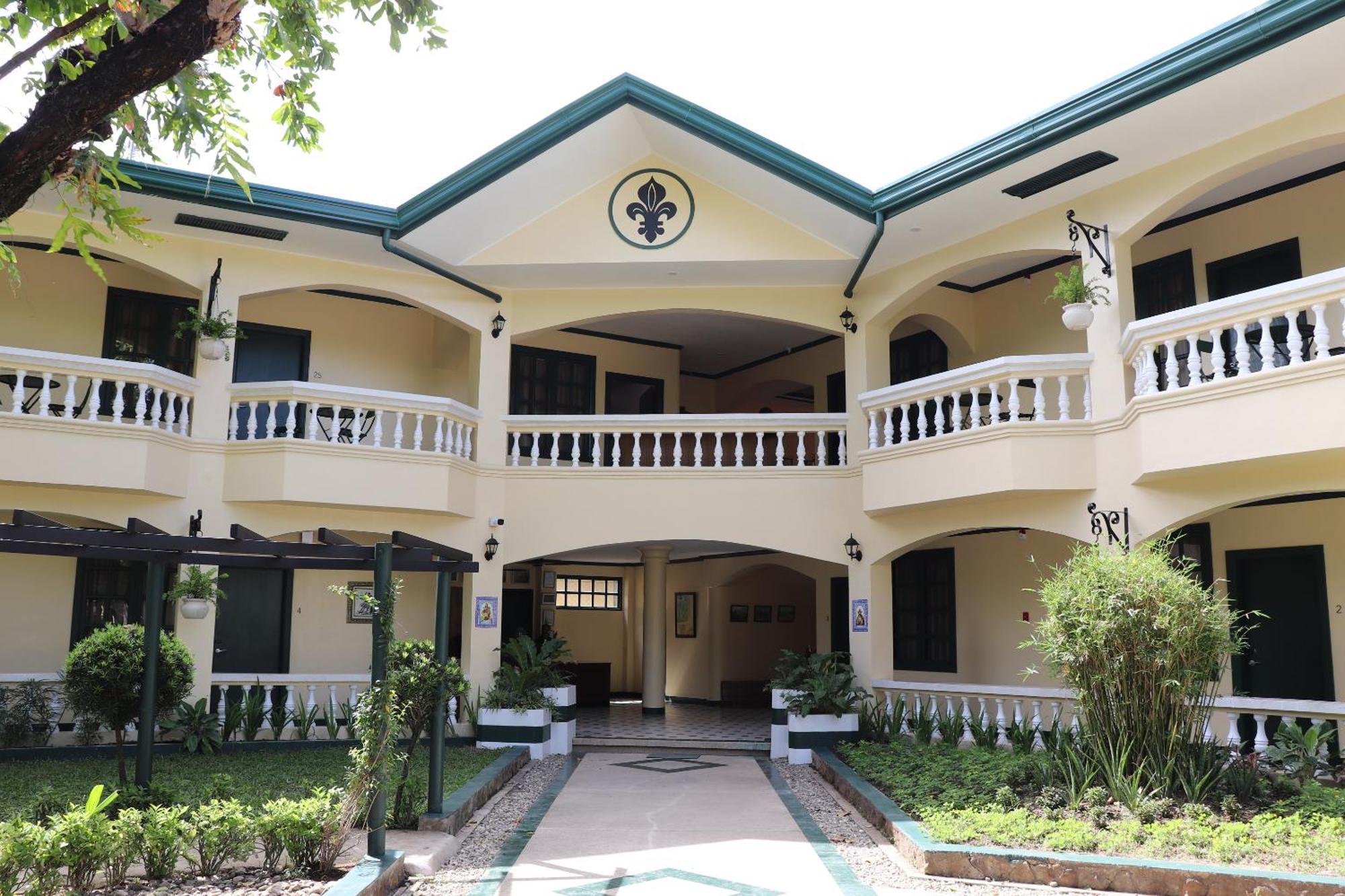 La Planta Hotel And Restaurant, Inc. Bais Ngoại thất bức ảnh