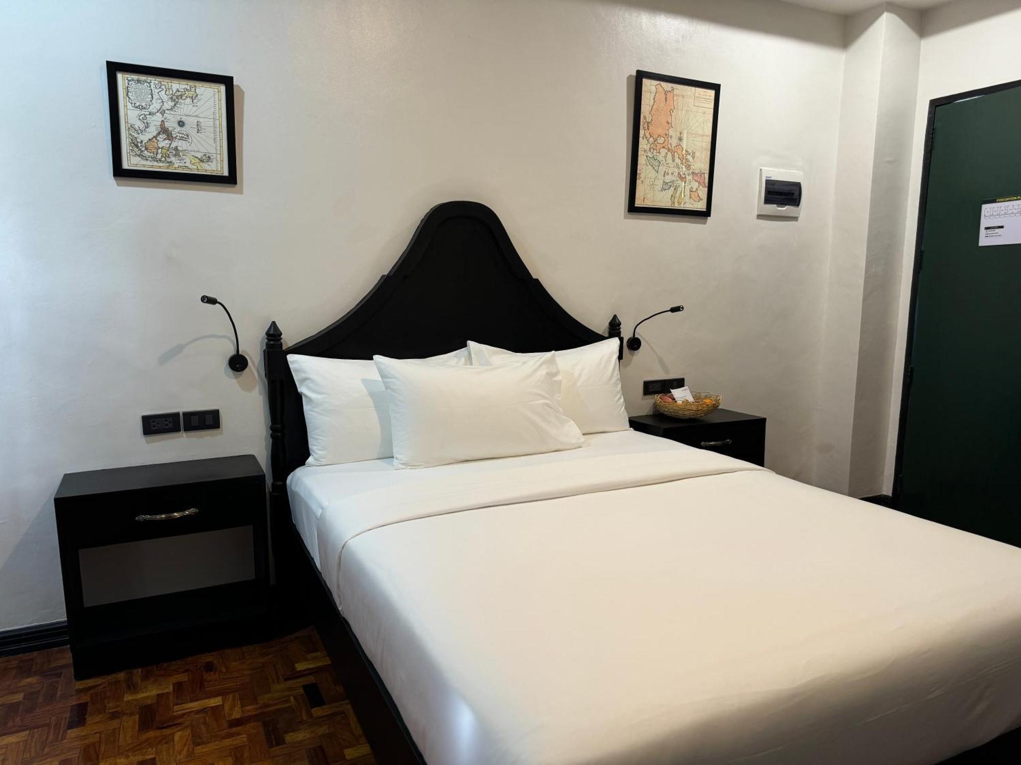 La Planta Hotel And Restaurant, Inc. Bais Ngoại thất bức ảnh