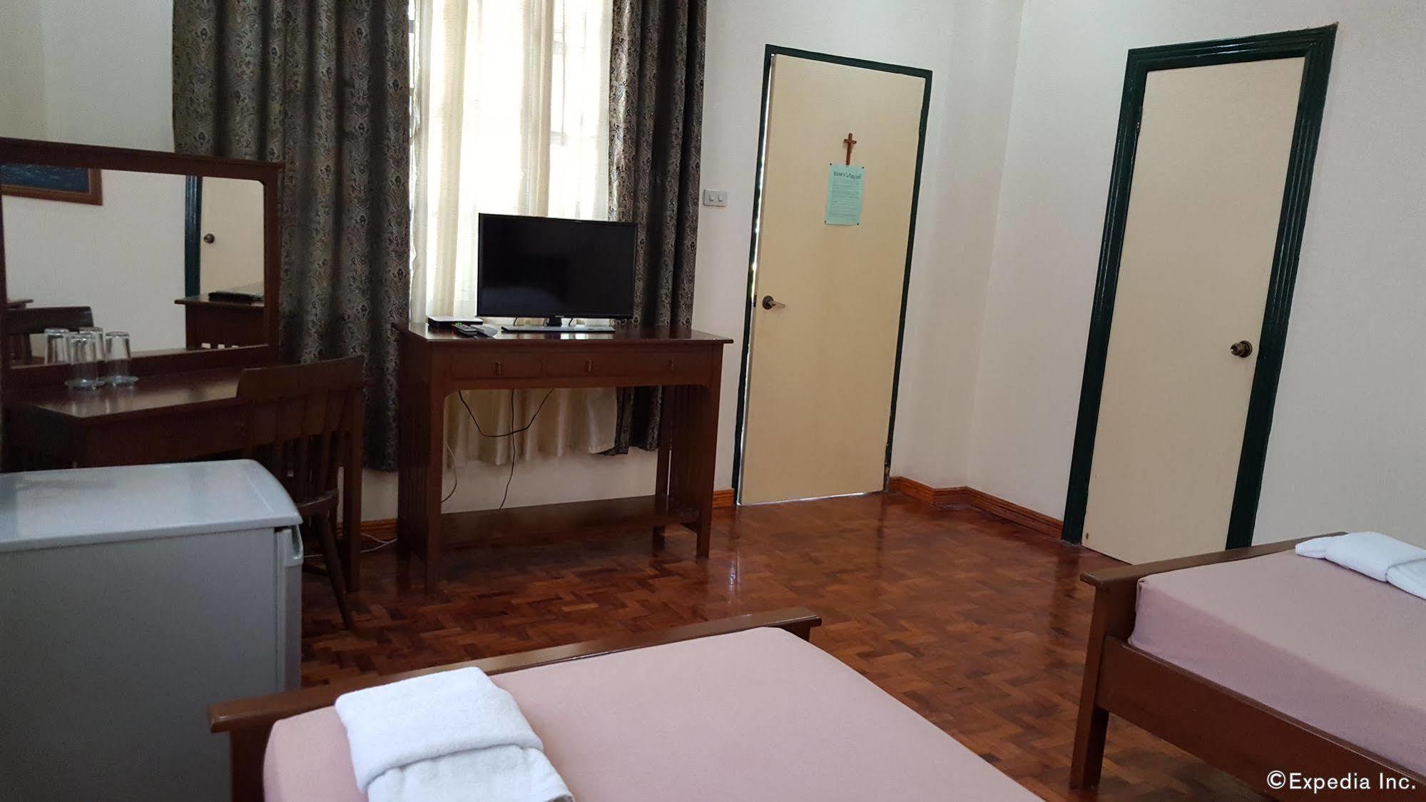 La Planta Hotel And Restaurant, Inc. Bais Ngoại thất bức ảnh