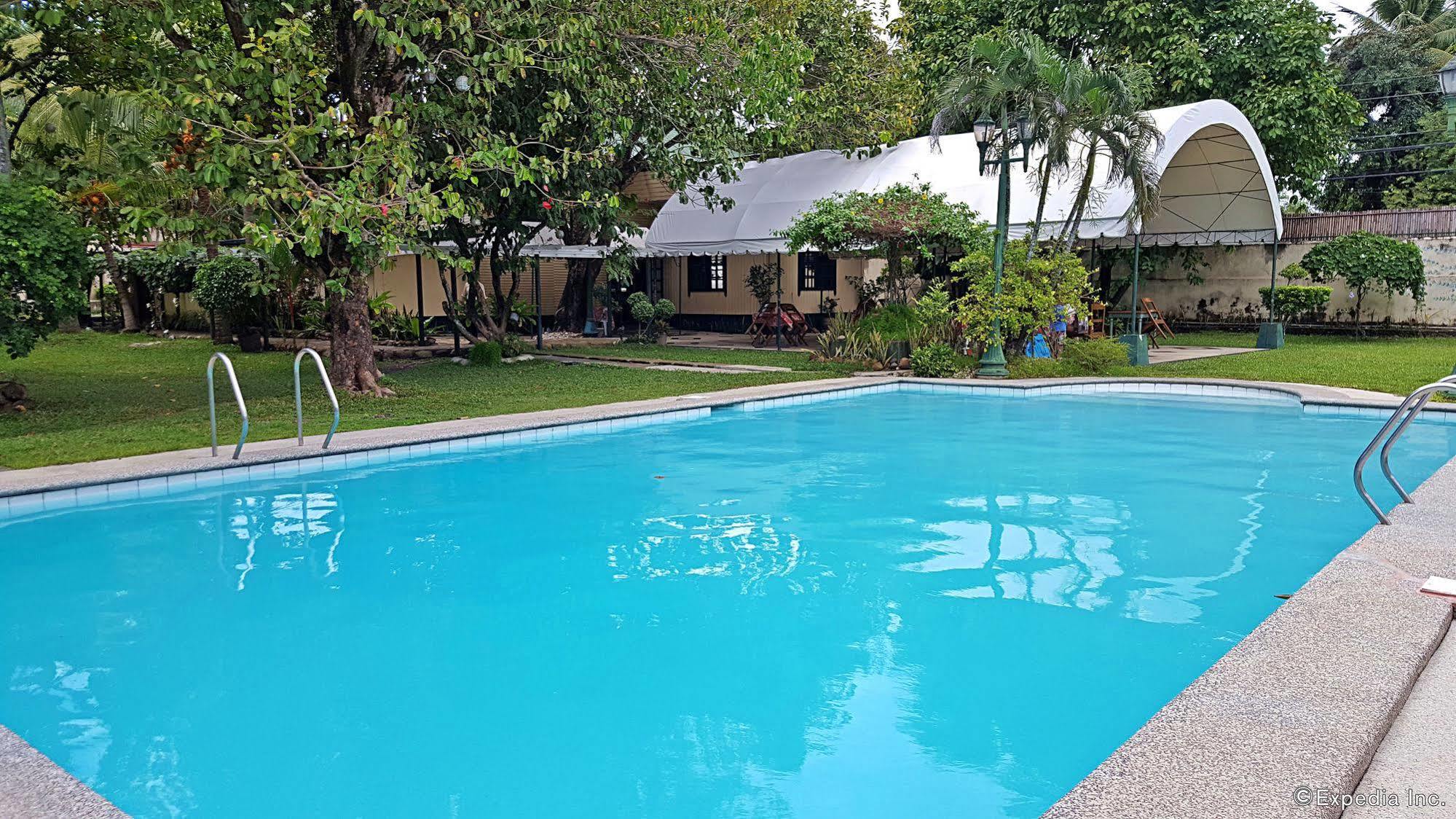 La Planta Hotel And Restaurant, Inc. Bais Ngoại thất bức ảnh