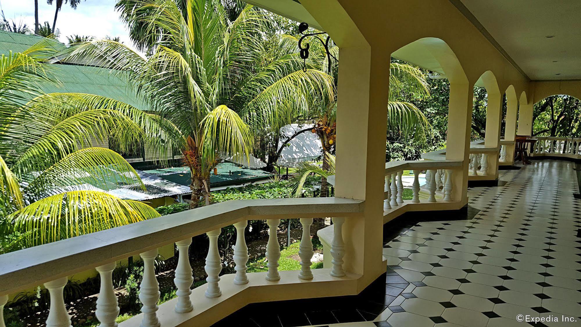 La Planta Hotel And Restaurant, Inc. Bais Ngoại thất bức ảnh