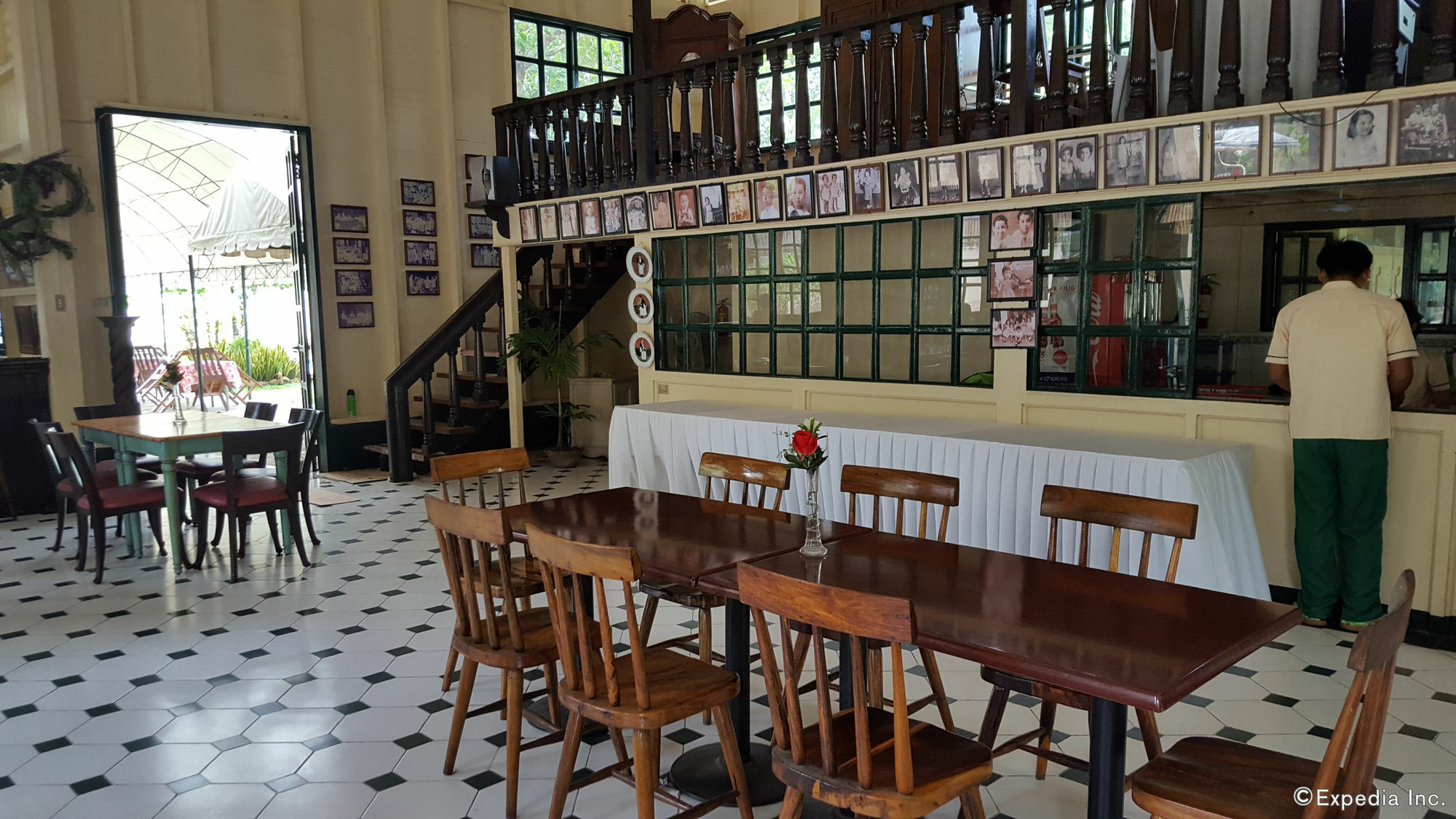 La Planta Hotel And Restaurant, Inc. Bais Ngoại thất bức ảnh